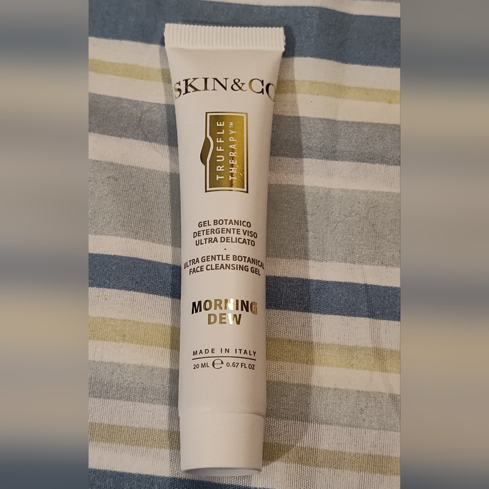 Skin&Co Truffle Therapy Face Cleansing Gel